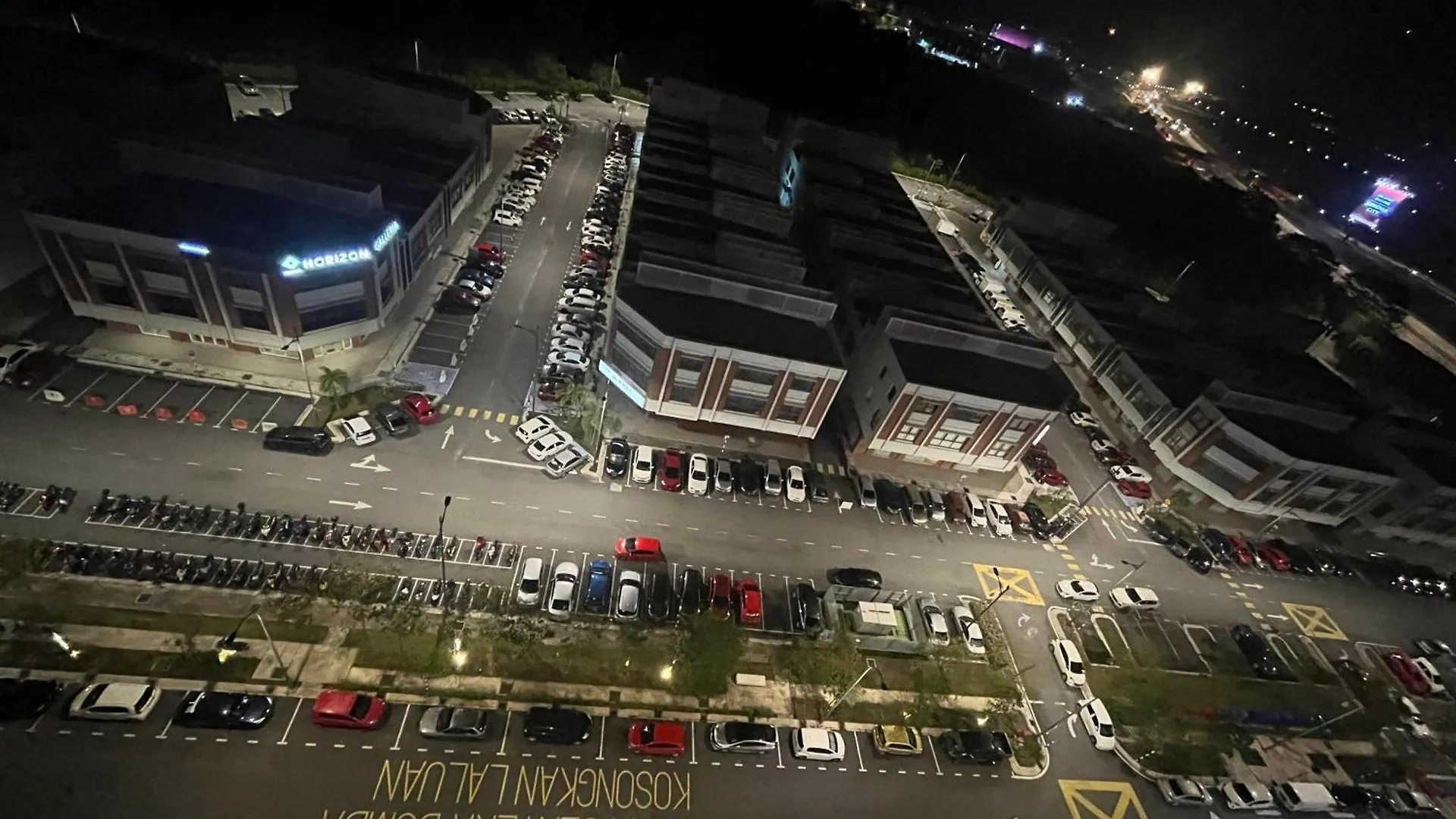 C&Y Horizon Suites Homestay Sepang - Klia Transit - Near Xiamen University Kampong Melot